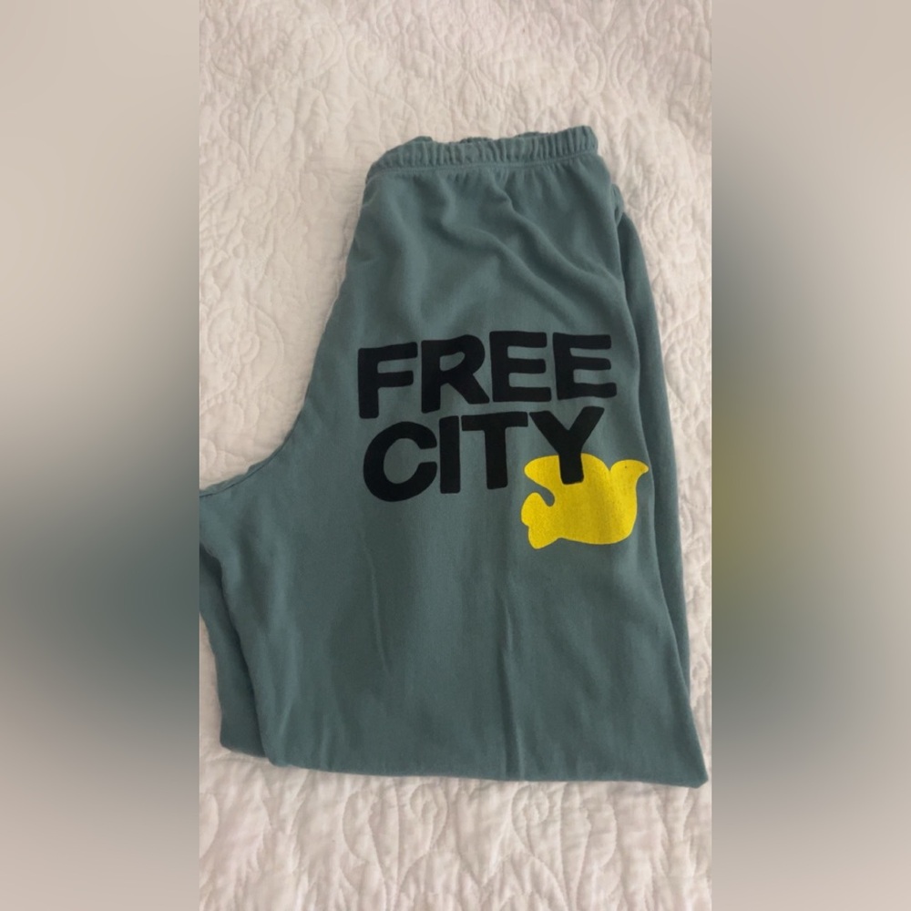 Free City Sweatpants